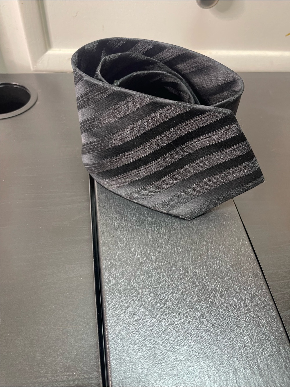Pierre Cardin Men's Black Tonal Diagonal Stripe Silk Necktie GUC Formal Business